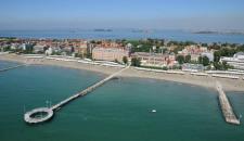 08-lido-di-venezia-spiaggia-excelsior-01
