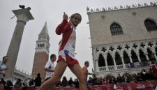 01-venice-marathon-in-piazza-san-marco